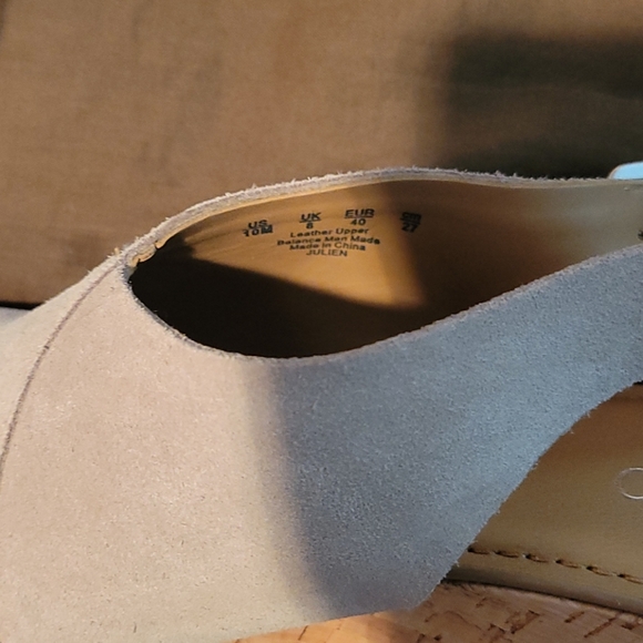 Brand New Franco Sarto Oak Suede Wedges size 10 - Picture 3 of 4